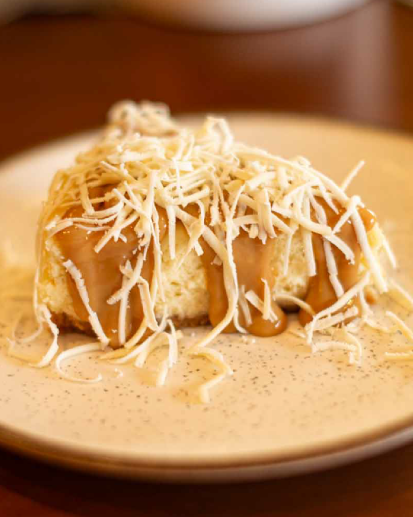 Doce de leite e queijo Canastra em uma combinação irresistível.